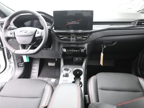 New 2025 Ford Escape ST-Line Elite image 16