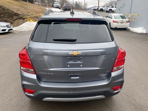 Certified 2020 Chevrolet Trax LT w/ LT Convenience Package image 4