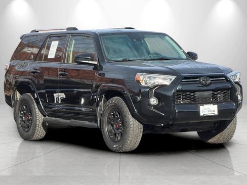 Used 2021 Toyota 4Runner SR5 image 9