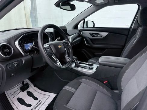 Used 2024 Chevrolet Blazer LT w/ Convenience Package FWD image 18