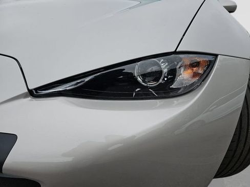 Used 2023 MAZDA MX-5 Miata Grand Touring RWD image 27