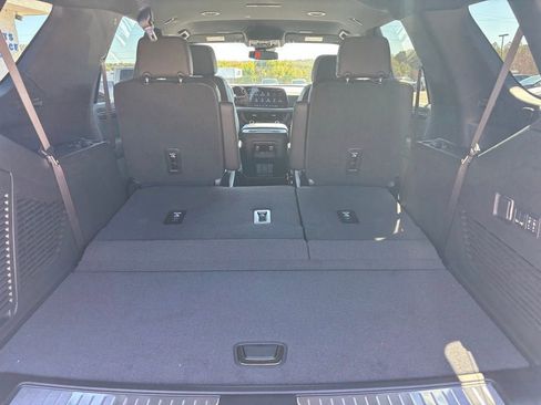 New 2026 Chevrolet Tahoe Premier image 12