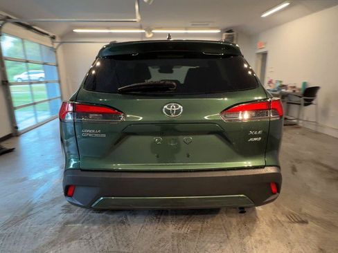 Used 2023 Toyota Corolla Cross XLE w/ Convenience Package AWD/4WD image 7