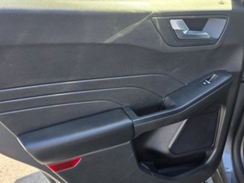 Used 2024 Ford Escape ST-Line image 10