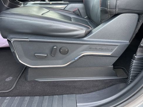 Used 2023 Ford F150 Lariat image 12