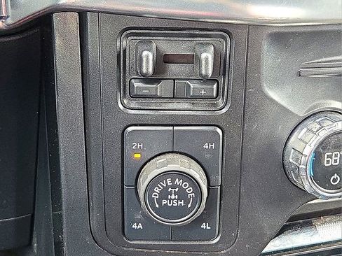 Used 2021 Ford F150 Lariat AWD/4WD image 21