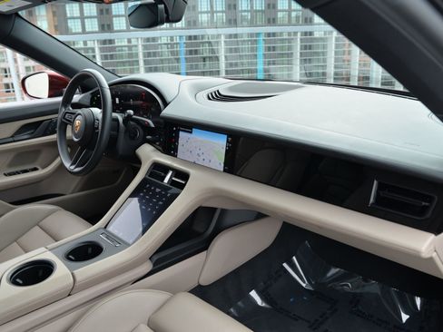 Certified 2023 Porsche Taycan image 21