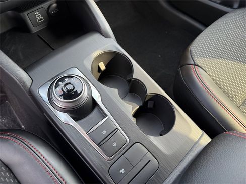 New 2025 Ford Escape ST-Line Elite image 18