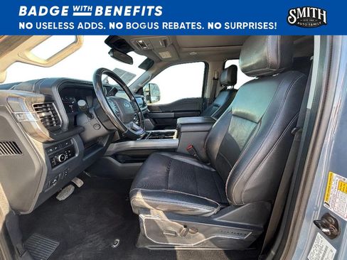 Used 2023 Ford F250 Lariat AWD/4WD image 9
