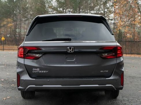 New 2026 Honda Odyssey Elite image 7