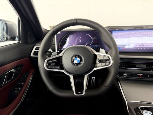 Used 2026 BMW 330i Sedan w/ M Sport Package RWD image 28