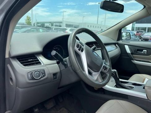 Used 2012 Ford Edge SEL AWD/4WD image 9