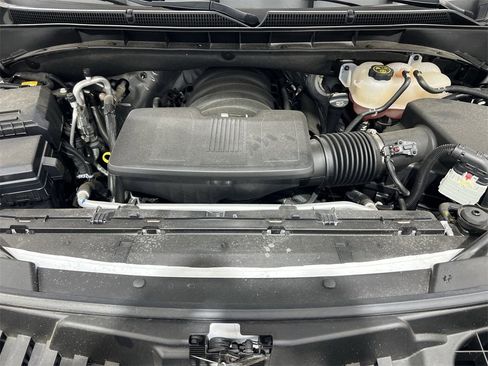 Used 2024 Cadillac Escalade Premium Luxury w/ Performance Package image 30