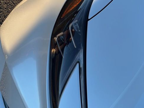 Used 2025 Toyota Camry XLE image 35