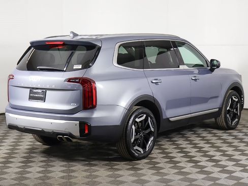Used 2024 Kia Telluride S w/ S Sunroof Package image 12