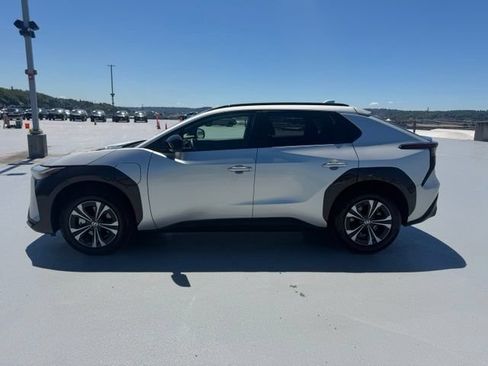 Certified 2023 Toyota bZ4X AWD w/ Weather Package image 10