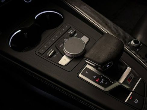 Used 2019 Audi S4 Premium Plus w/ Premium Plus Package image 14