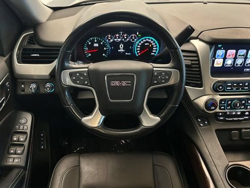 Used 2017 GMC Yukon SLT w/ Open Road Package AWD/4WD image 14