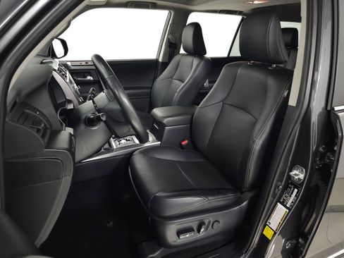 Used 2023 Toyota 4Runner Limited AWD/4WD image 16