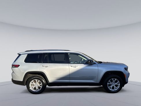 Used 2022 Jeep Grand Cherokee L Limited image 33