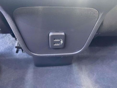 Certified 2024 Chevrolet Equinox LS FWD image 14