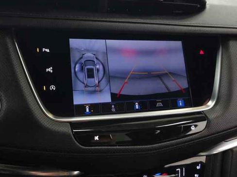 Certified 2022 Cadillac XT5 Premium Luxury w/ Technology Package image 33