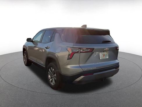 Used 2025 Chevrolet Equinox LT image 11