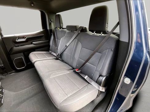 Used 2023 Chevrolet Silverado 1500 LT image 16