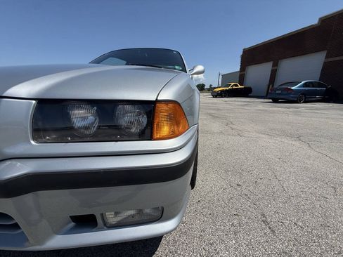 Used 1995 BMW M3 Coupe RWD image 10
