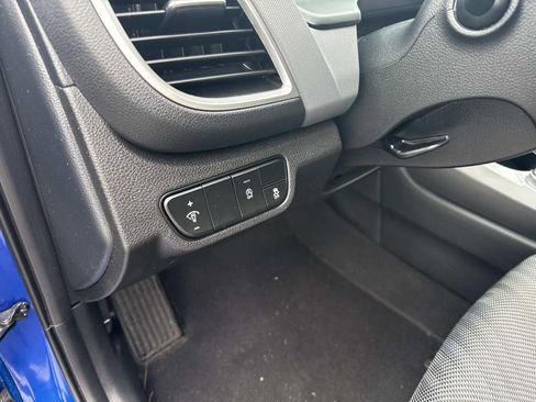 Used 2024 Kia Seltos LX image 20