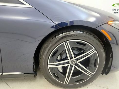 Used 2023 Mercedes-Benz EQS 580 4MATIC Sedan image 21