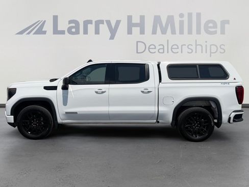 Used 2024 GMC Sierra 1500 Elevation AWD/4WD image 2