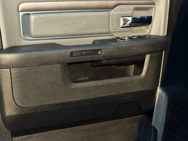 Used 2024 RAM 1500 Classic SLT AWD/4WD image 12