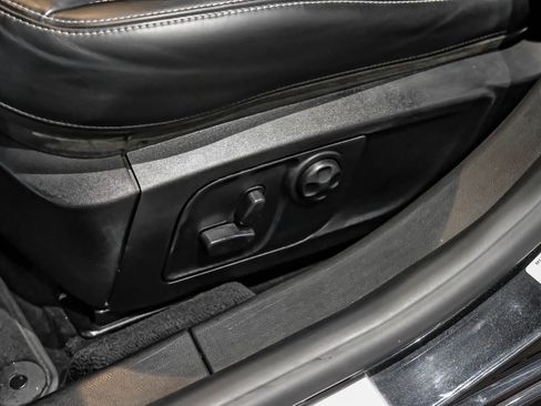 Used 2019 Maserati Ghibli S GranLusso AWD/4WD image 41