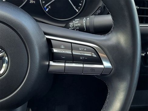Certified 2022 MAZDA MAZDA3 s image 21