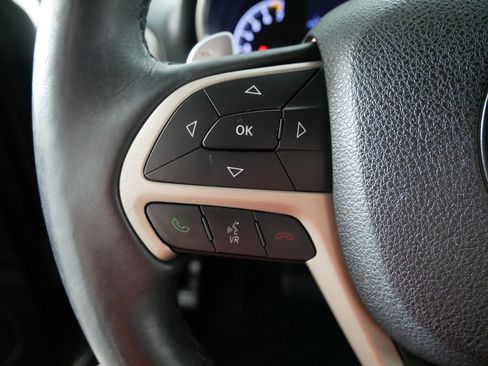 Used 2014 Jeep Grand Cherokee Limited image 27