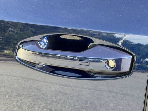 Certified 2025 Nissan Murano SV AWD/4WD image 33