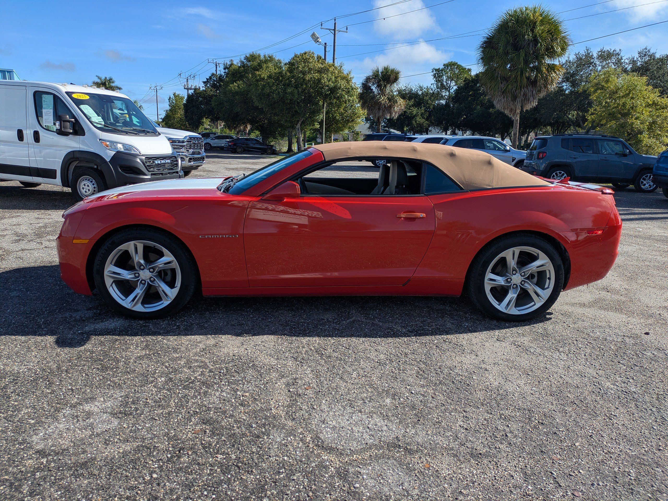 Used 2011 Chevrolet Camaro LT w/ RS Package RWD image 7