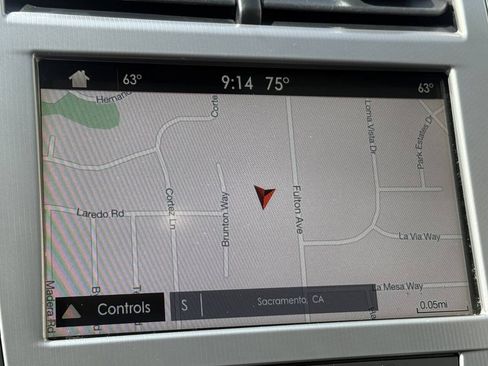 Used 2017 Lincoln MKZ Reserve FWD image 9