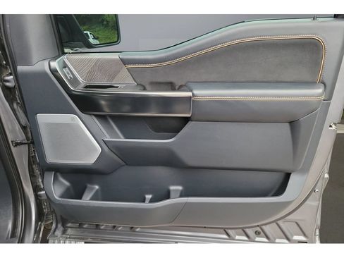 Used 2022 Ford F150 Platinum w/ Equipment Group 701A High AWD/4WD image 21