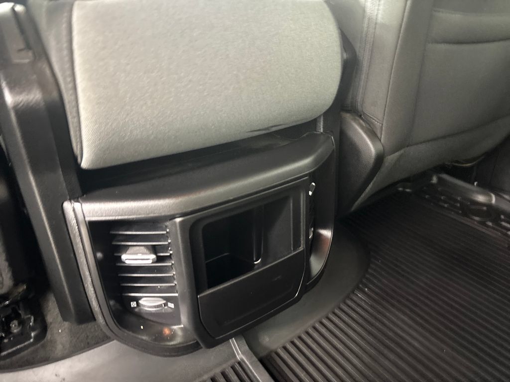Used 2022 RAM 1500 Big Horn AWD/4WD image 22
