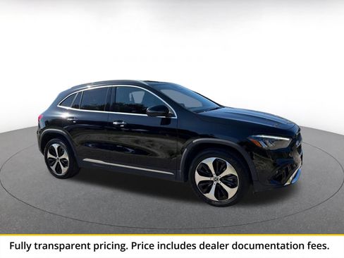 Used 2025 Mercedes-Benz GLA 250 4MATIC image 1