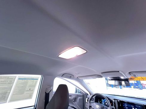 Used 2025 Toyota Camry LE FWD image 38