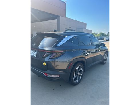 Used 2023 Hyundai Tucson SEL w/ Convenience Package FWD image 3