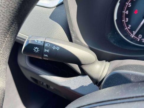 Used 2023 Toyota RAV4 LE AWD/4WD image 23
