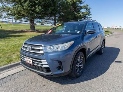 Used 2018 Toyota Highlander LE