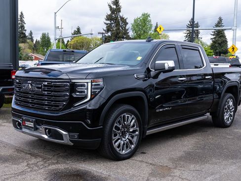 Used 2025 GMC Sierra 1500 Denali Ultimate AWD/4WD image 3