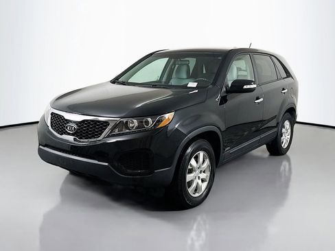 Used 2011 Kia Sorento LX image 3