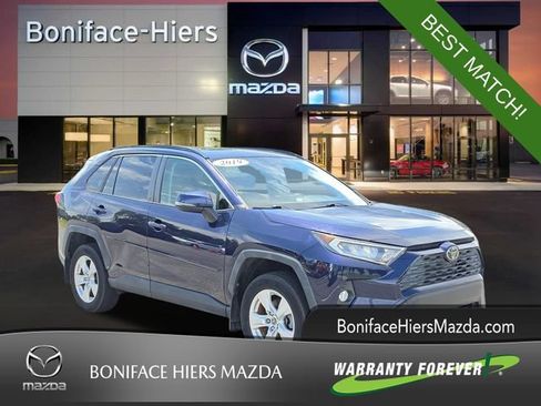 Used 2019 Toyota RAV4 XLE FWD image 1