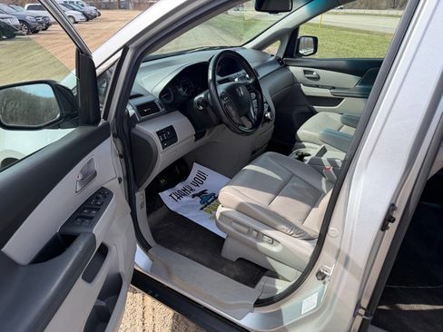 Used 2012 Honda Odyssey EX-L image 9